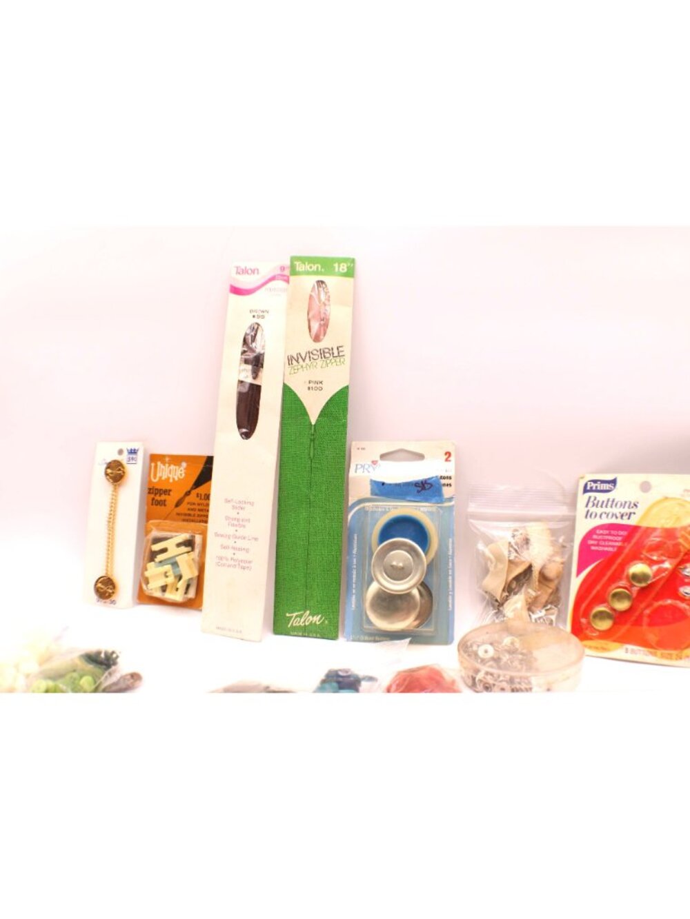 Huge Button Lot Carded Loose Talon Zipper Cover Snap Fastener Crafts Sewing Vtg - Picture 2 of 11
